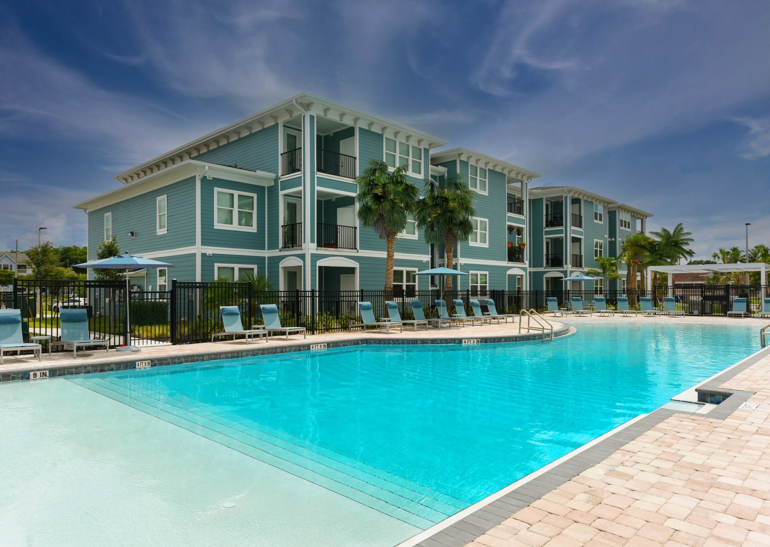 JBM® Exclusively Lists The Robert – a 324-unit, Class A+ multifamily community in Fort Myers, Florida